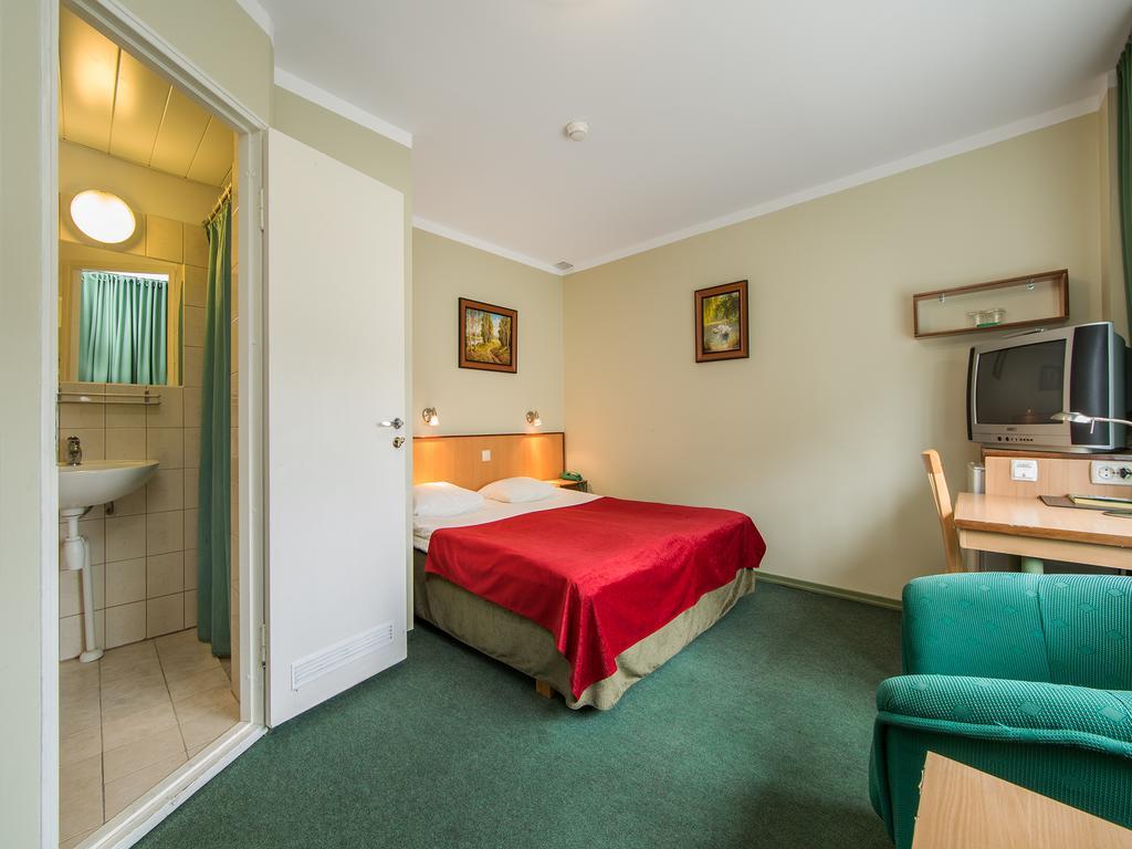 Arabella Hotel Kuressaare Extérieur photo