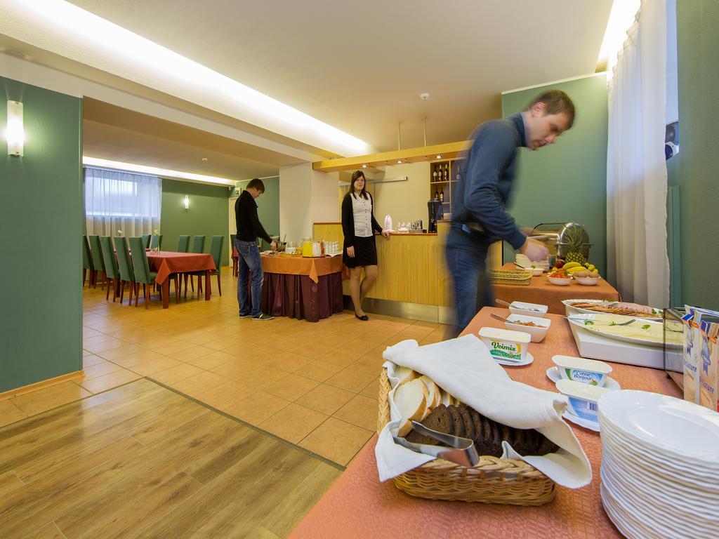 Arabella Hotel Kuressaare Extérieur photo